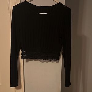 Elegant Black Long Sleeve Women's Crop Top